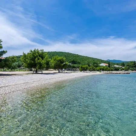 Family 4550a Gostinjska kuća